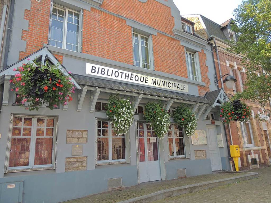 Bibliothèque municipale de Haybes - photo 2