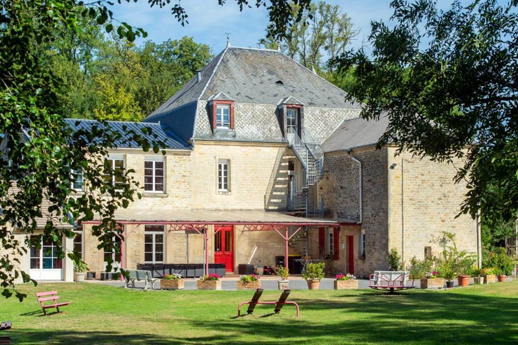 Château de Lametz - Gîte