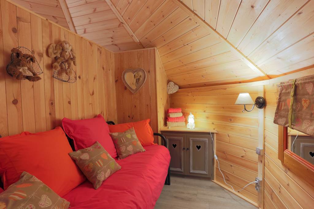 Gîte Les Lapinous, Montgon