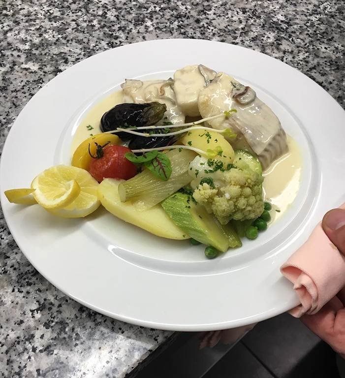 Nouvelle Brasserie Grill de l'Hôtel de Ville, Givet - photo 2