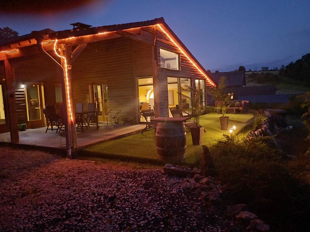 Chalet Couple