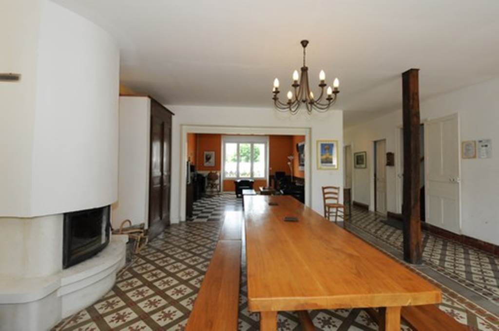 Chez Henriette