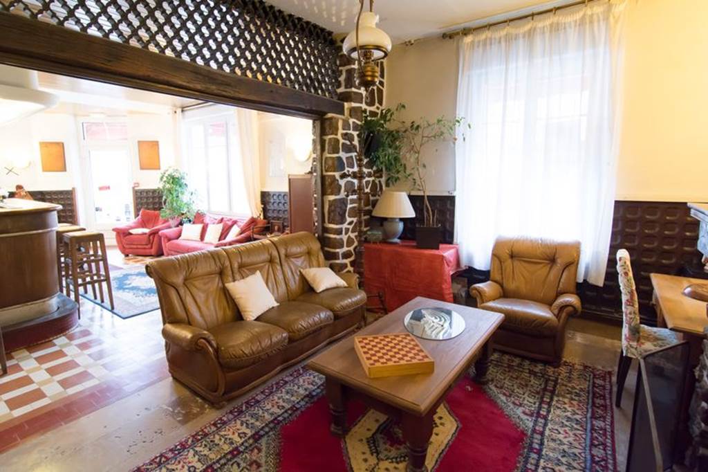 Hôtel "Hôtel de la Meuse", Charleville-Mézières - photo 2