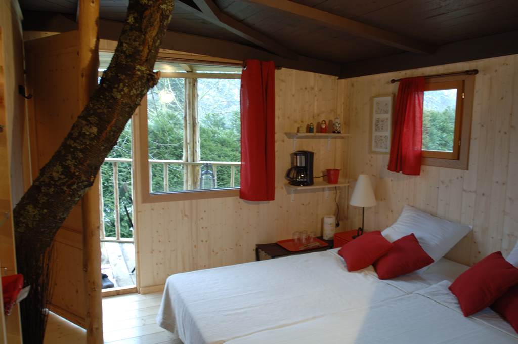 Cabane dans l'arbre - Etapeboisée "Cerise" — photo 3