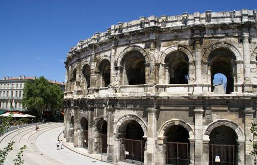 Nîmes Arènes