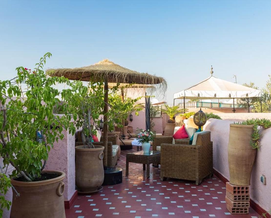 Riad Amina (2)