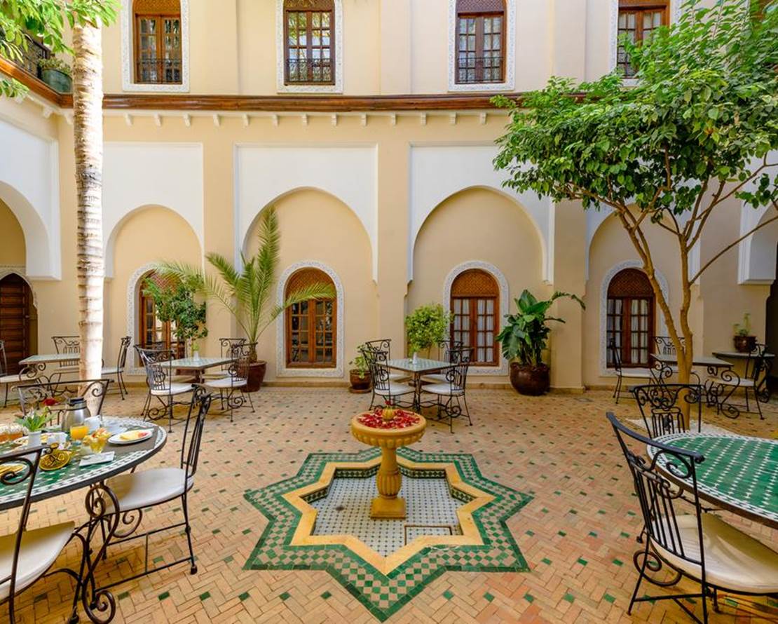 Riad Amina (5)