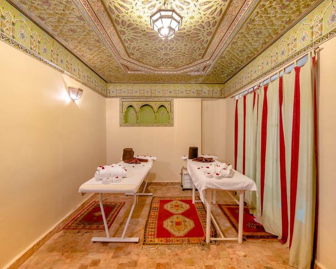 Riad Amina (3)