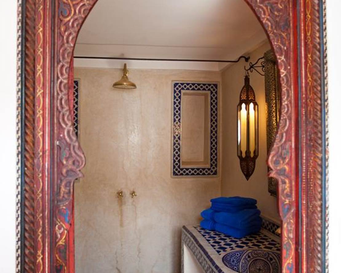riad-zineb_salle de bain bleue