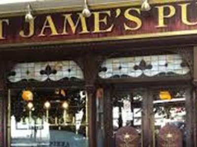 "Saint-Jame's Pub"