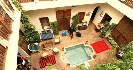RIAD LE COQ BERBÈRE FOU