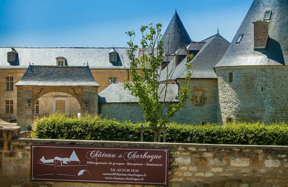 chateau de Charbogne