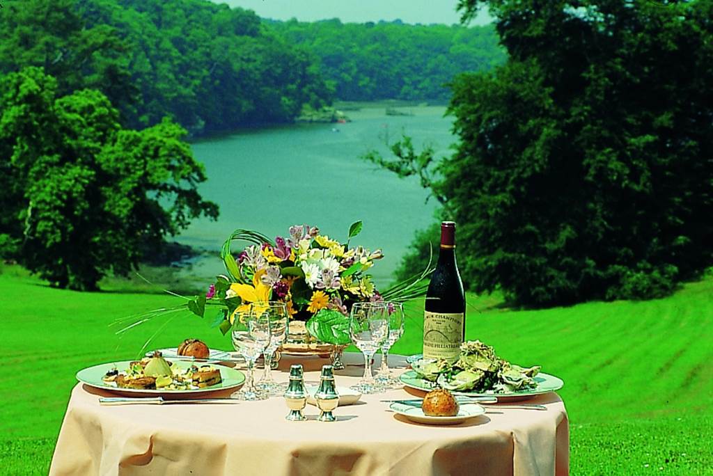 Restaurant château de locguénolé
