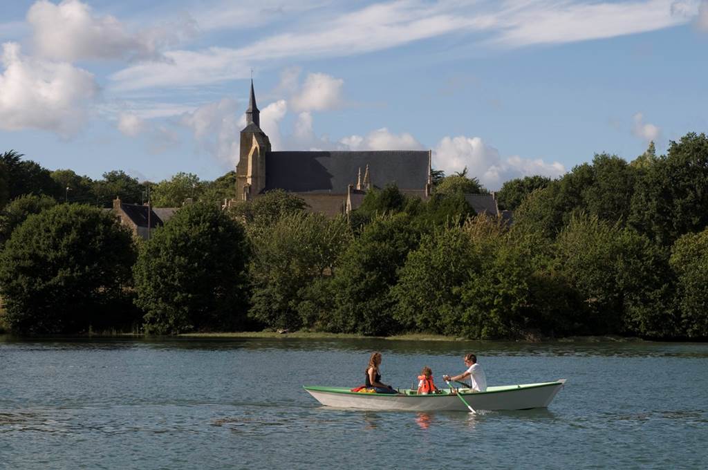 La Vallée et la Rivière du Sal