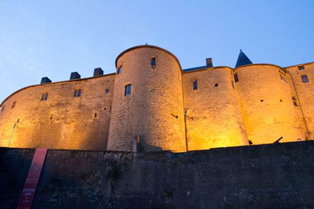 Visite Guidée du Château Fort aux Flambeaux