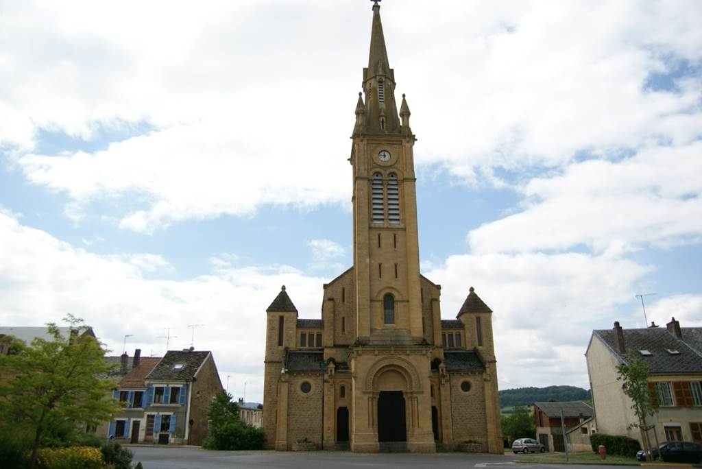 The church Saint Martin of Bazeilles