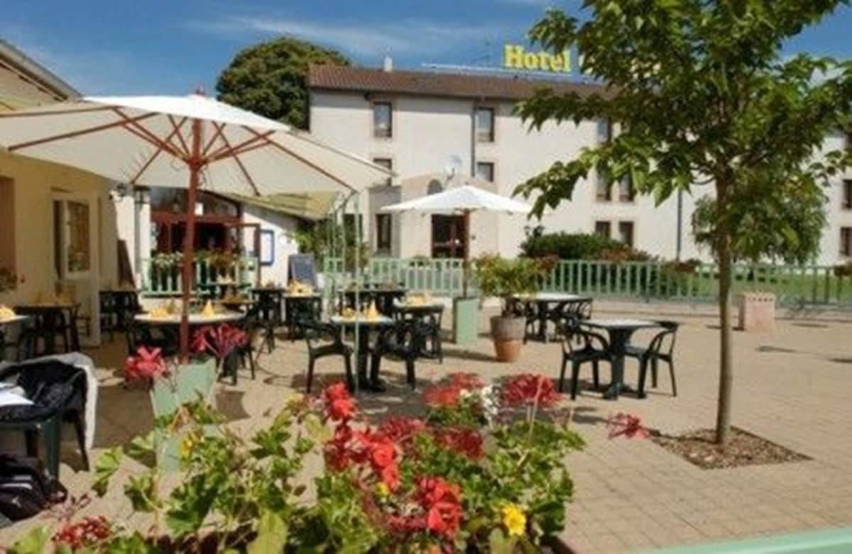 Le Ranch des Lacs Hôtel Restaurant Cave 87120 Charme et Caractère