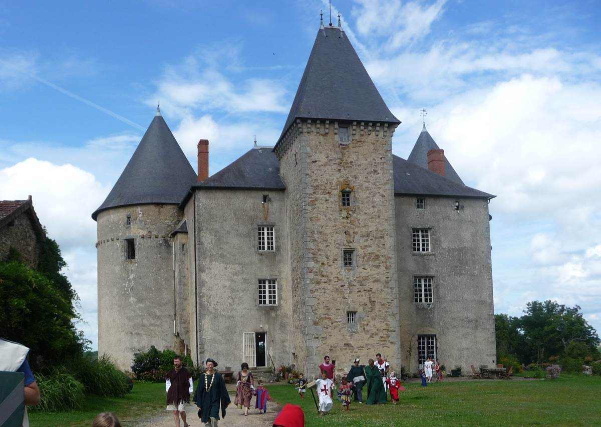 La Vieille Maison de Pensol - Chambres d'hôtes et Gîte - Limousin