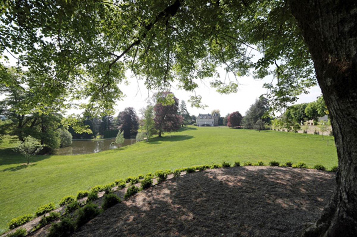 Le-belvedere-de-Gratte-Bruyere-a-Serandon