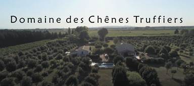 Gîte "Domaine des Chênes Truffiers" – BEAUCAIRE – location Gard