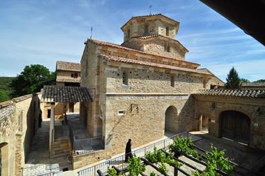 Eglise de style roman - Monastère orthodoxe installé dans le Gard depuis 1992