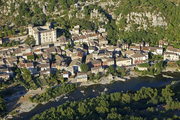 Vogüé, village de caractère en Ardèche
