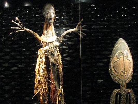 Musée des Arts africains, océaniens et amérindiens