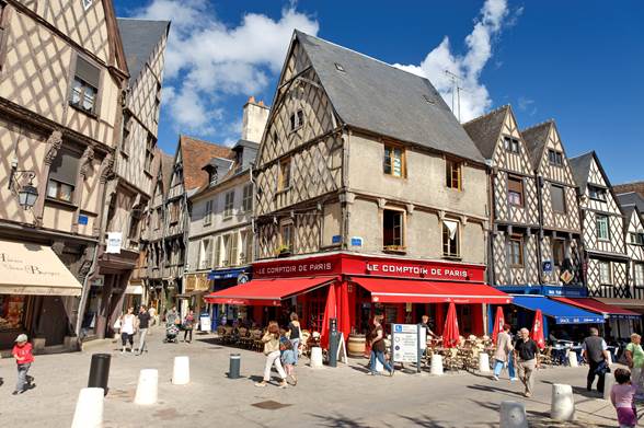 Bourges