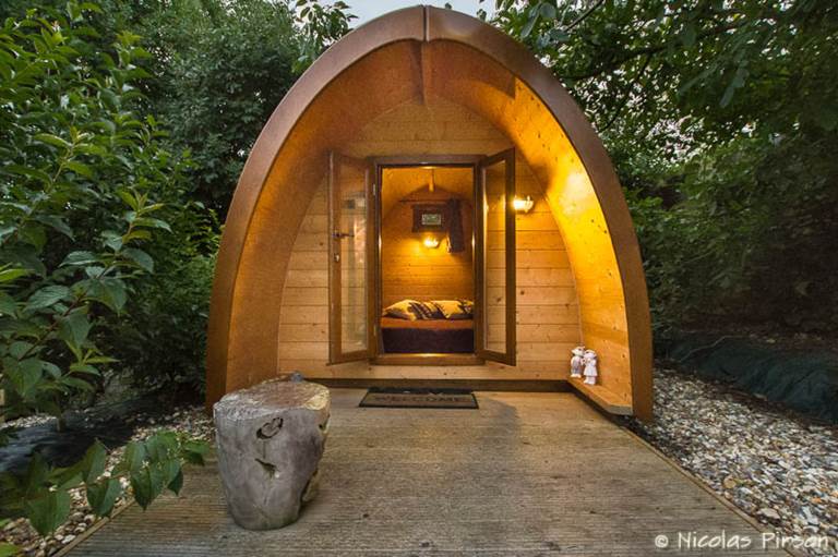 Nuit dans un pod au coeur de la campagne normande avec bain bouillonnant privatif