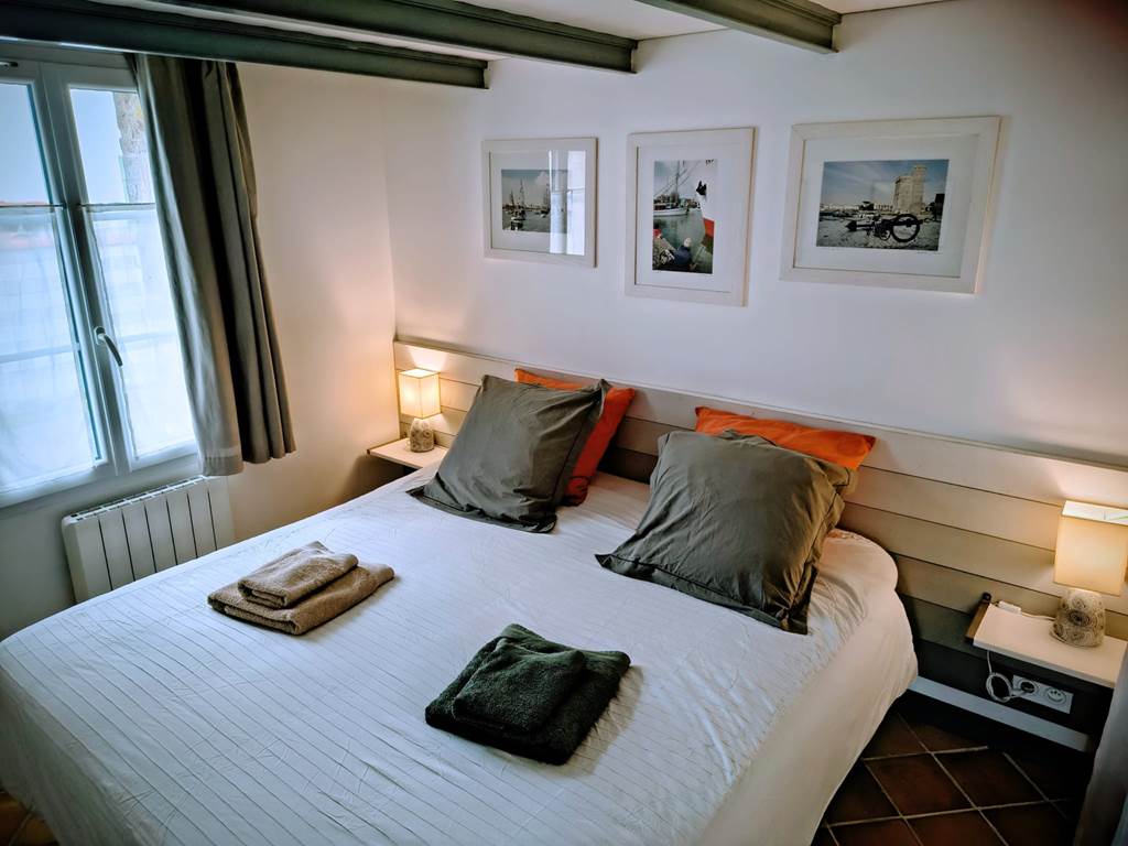 chambre lumineuse plein Ouest