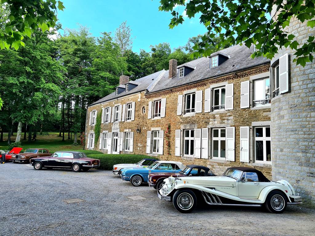 old-timer-Rancennes-Chooz-Givet-Ardennes-France-Belgique-nature-circuit-authentique-authenticité-château-gîte-B&B-Bed and Breakfast-location-domaine-table d'hôtes-buffet-petit-déjeuner