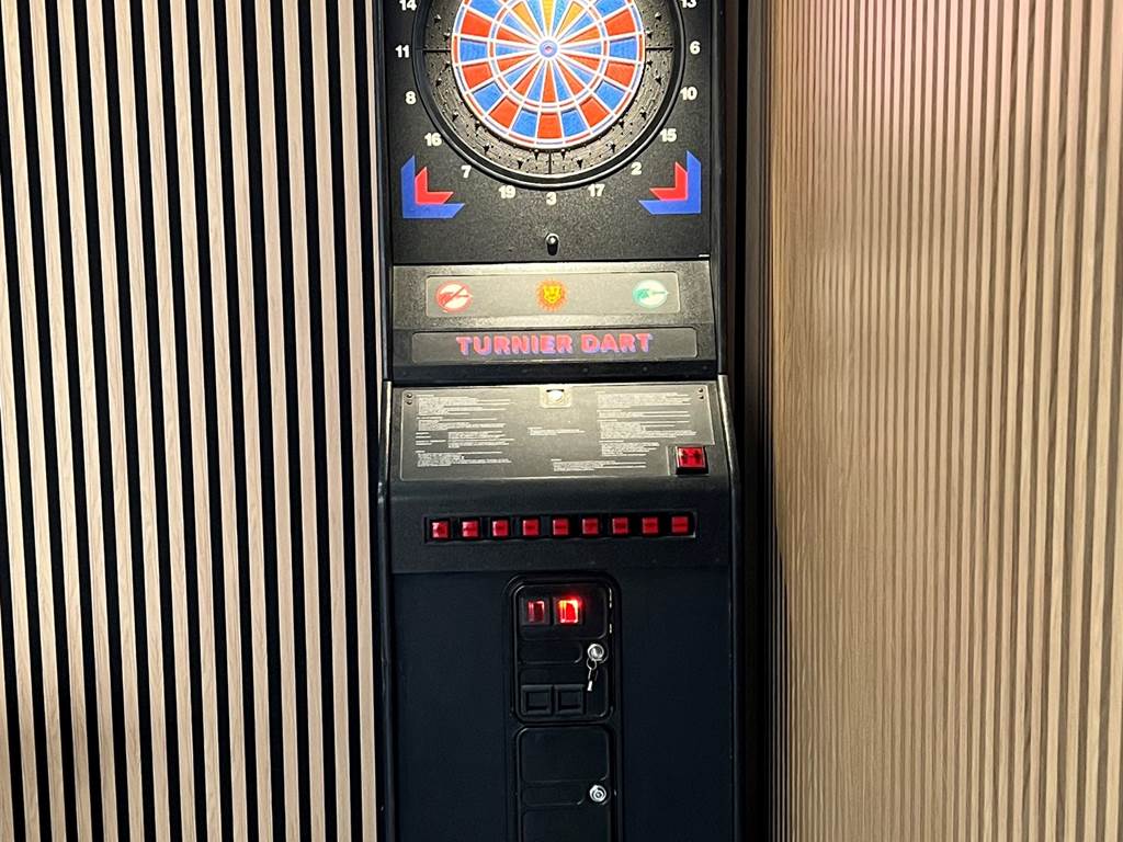 Option salle de jeux (Borne de fléchettes)