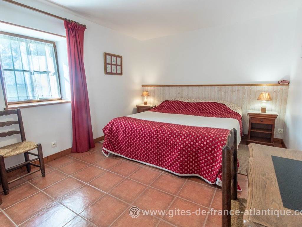 Chambre Saintonge avec lit 180 x 200