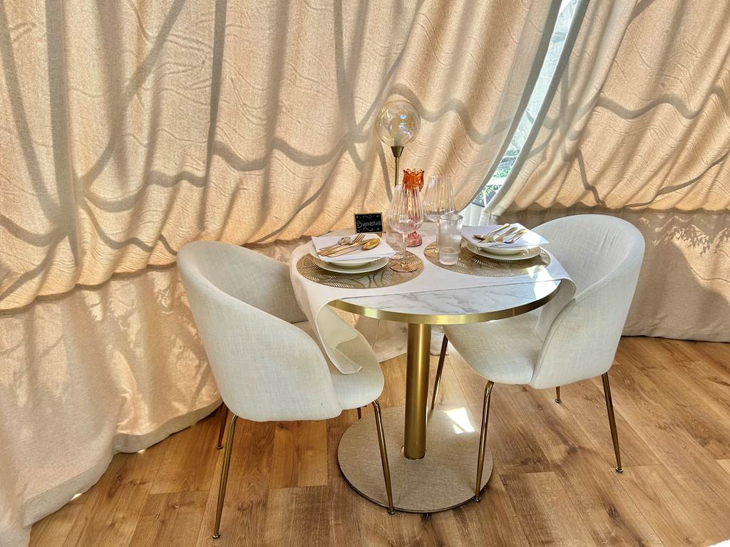 Coin repas en amoureux