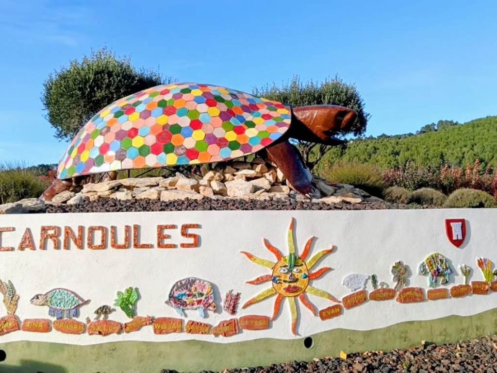 Cigaleo village tortues