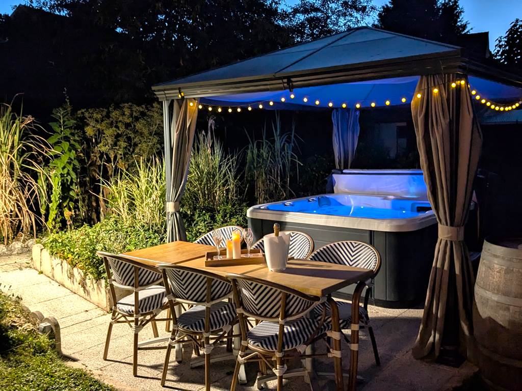 Spa nuit location de vacances Epernay Le Cémarose d