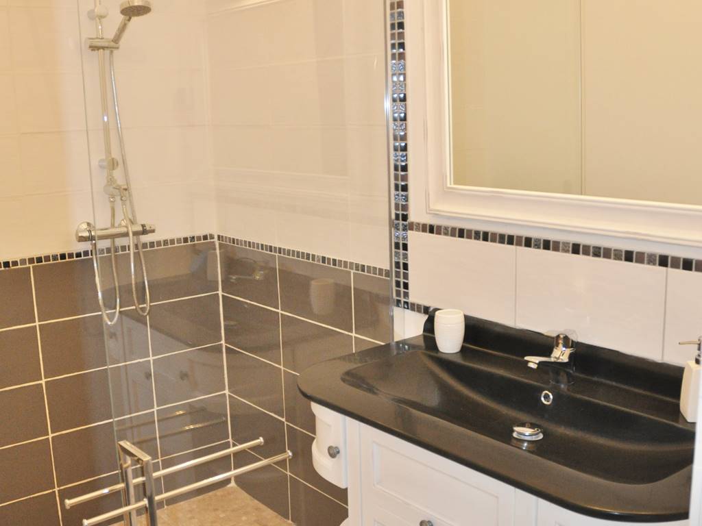 Le Green Camp d'Octavie : la salle de bains N°3