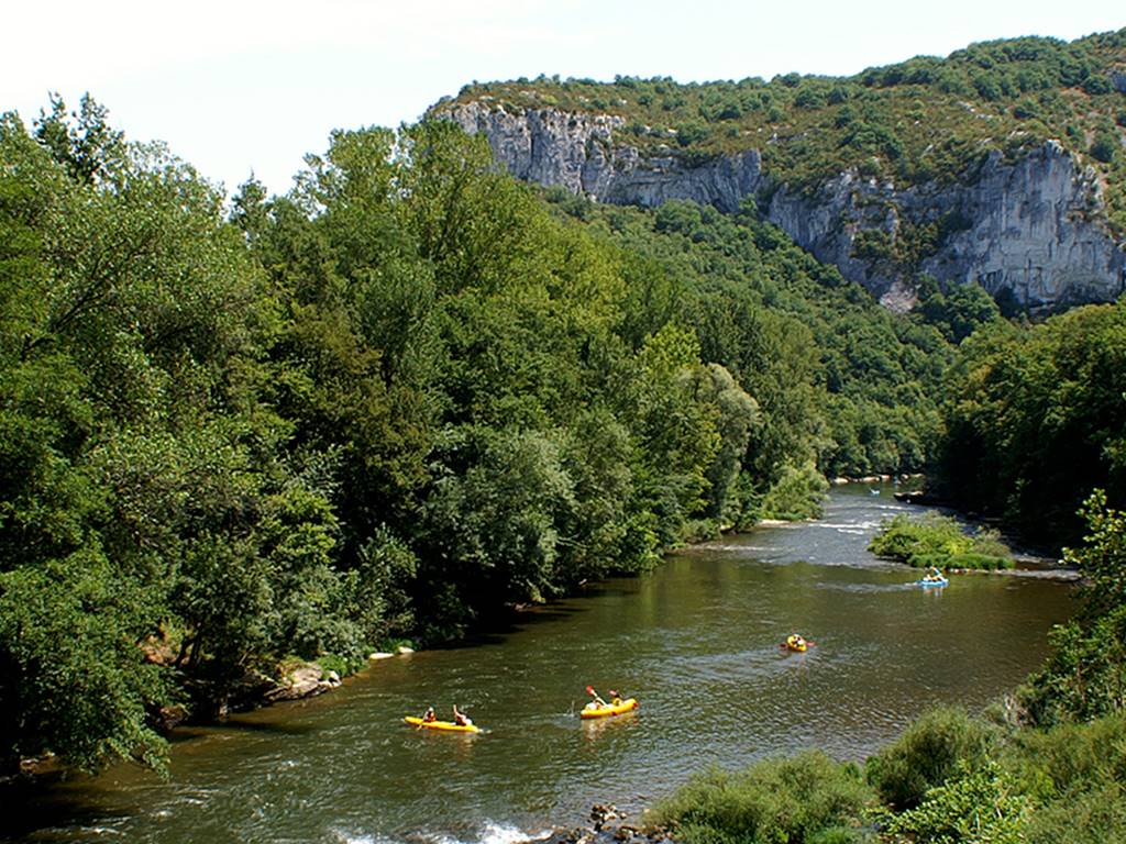 Location canoë dans les Gorges de l’Aveyron