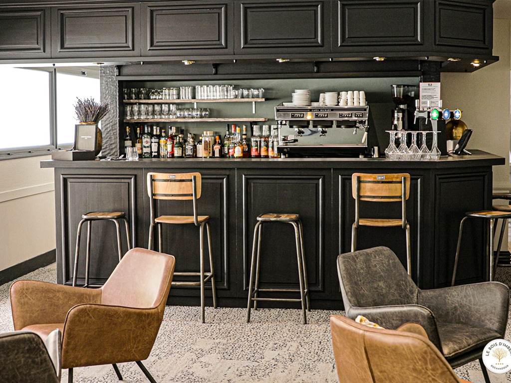 Bar - Restaurant - Rocamadour - Hotel Le Bois d'Imbert-min