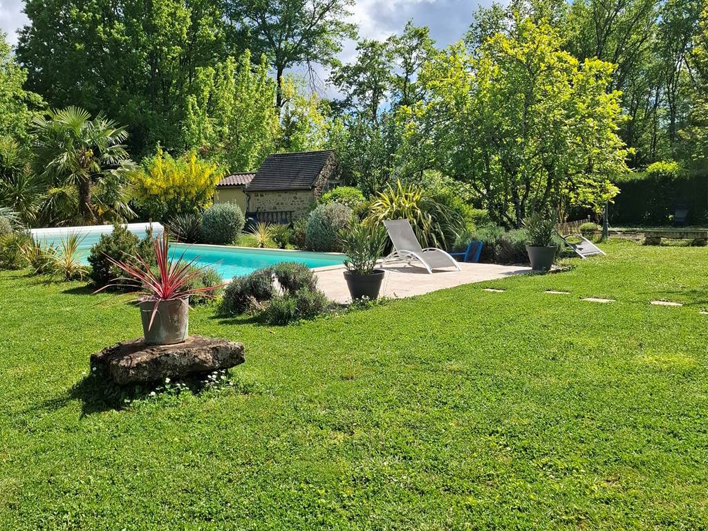 jardin-les-charmes-de-sarlat