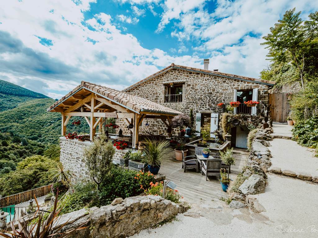 la calade terrasse couverte