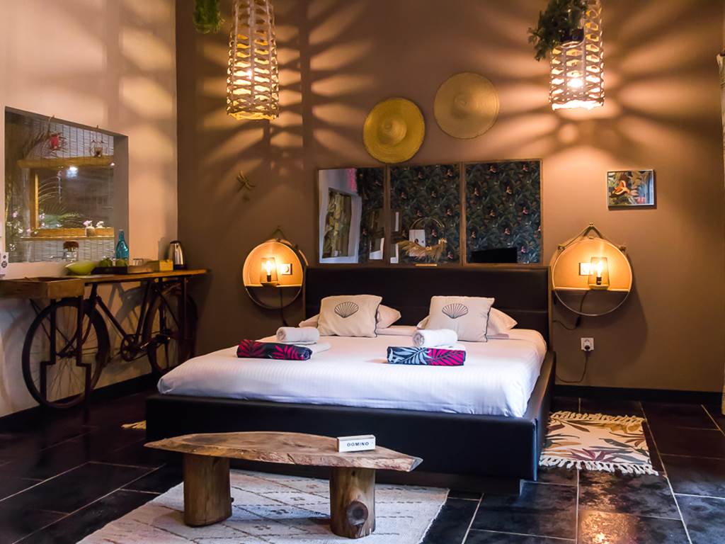 Lit King Size du Jardin Suspendu