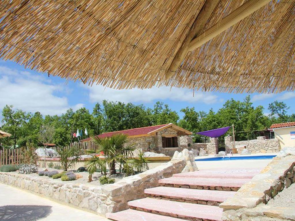 Camping les 3 Cantons - piscine