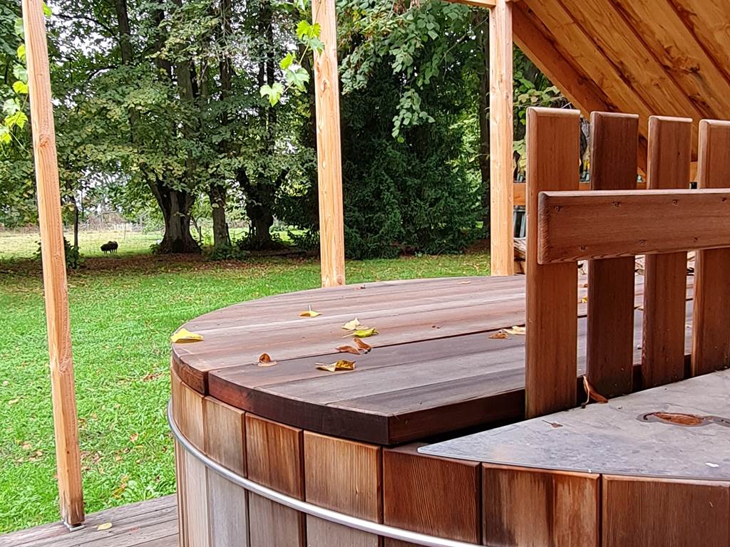 Le bain nordique du gîte "La Tourelle du château"