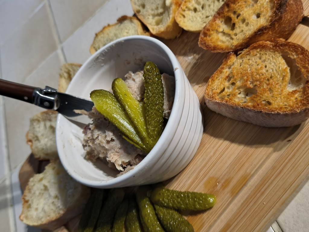 planche-apero-la-fleche-table-hotes.jpg