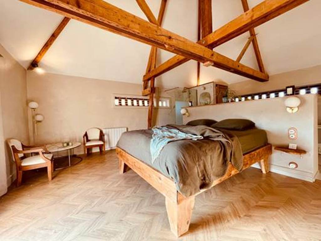 1678072e269d42c5a981875231b6550c