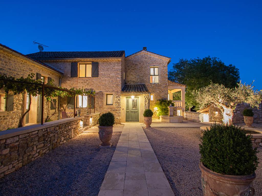 L'entrée principale de la Serre des Mourgues