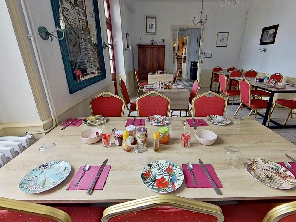 Salle manger I