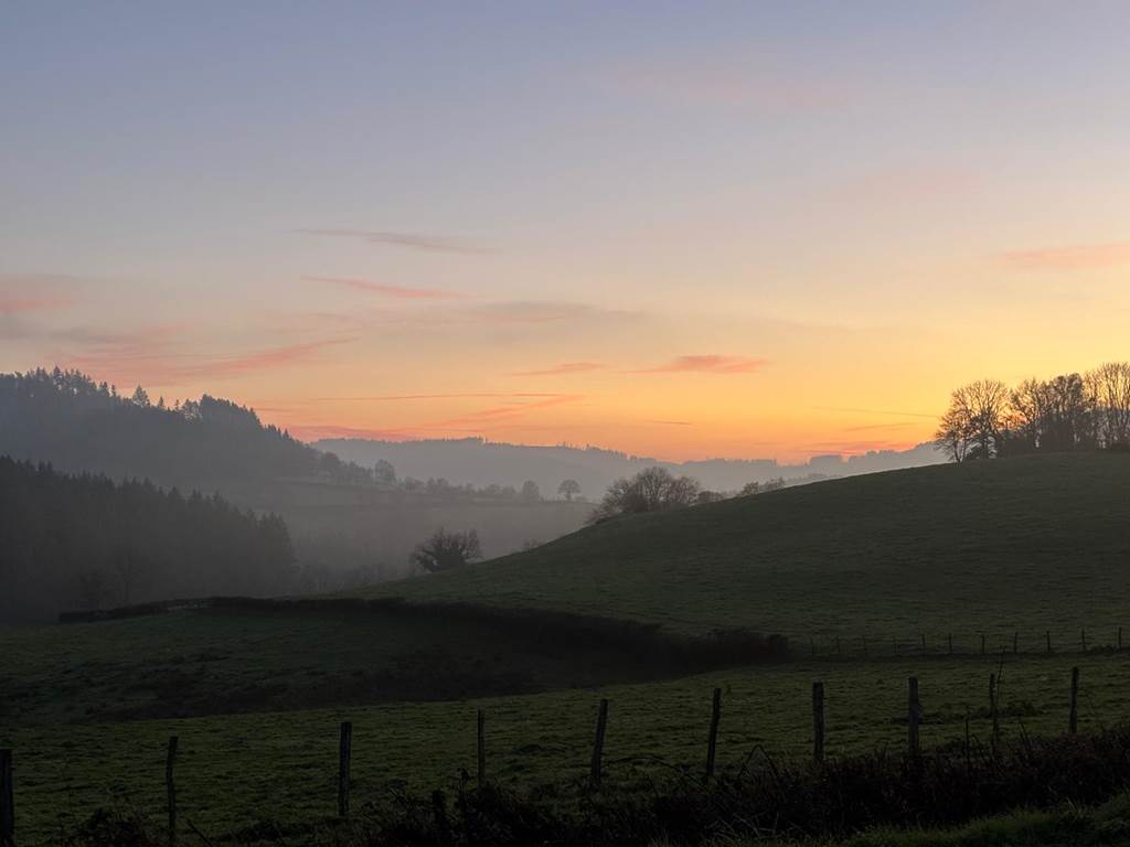 Coucher de soleil vue de la route
