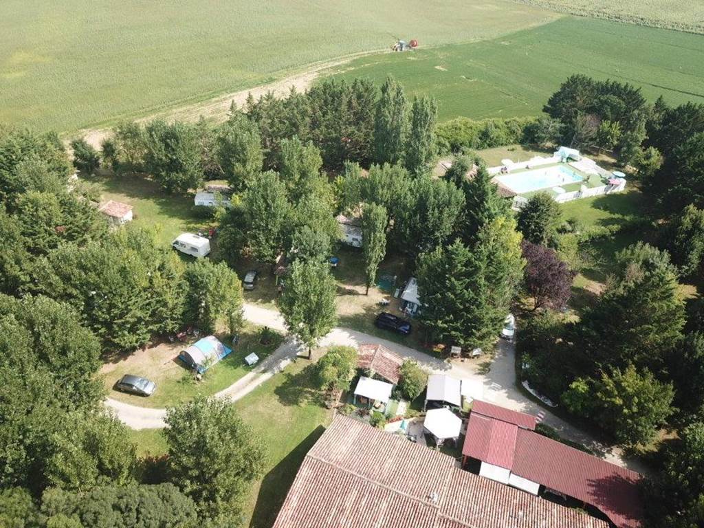 Vue aérienne du camping